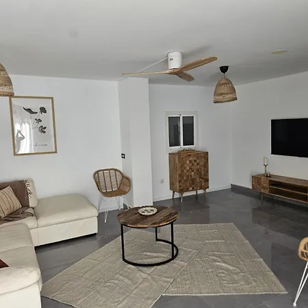 Casa Dancha 2 Indoor Pool Apartment